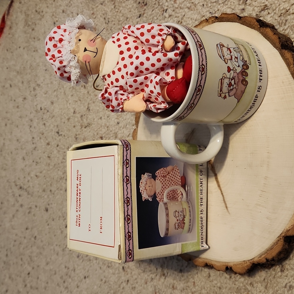 Vintage Love Warms the Heart Trenditions Mug and Small Cat Doll Ornament